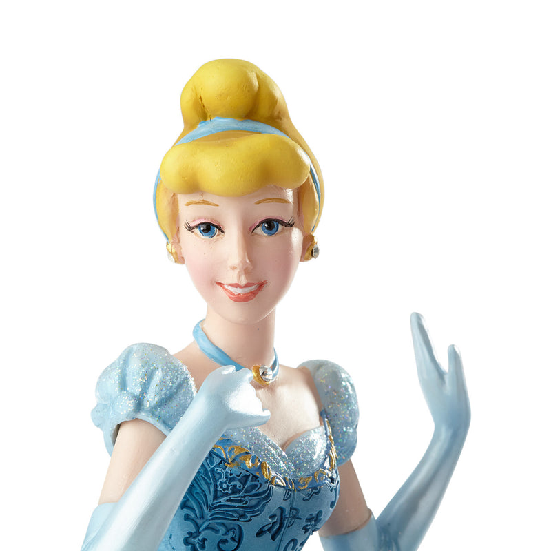 Disney Showcase - Cinderella Couture de Force